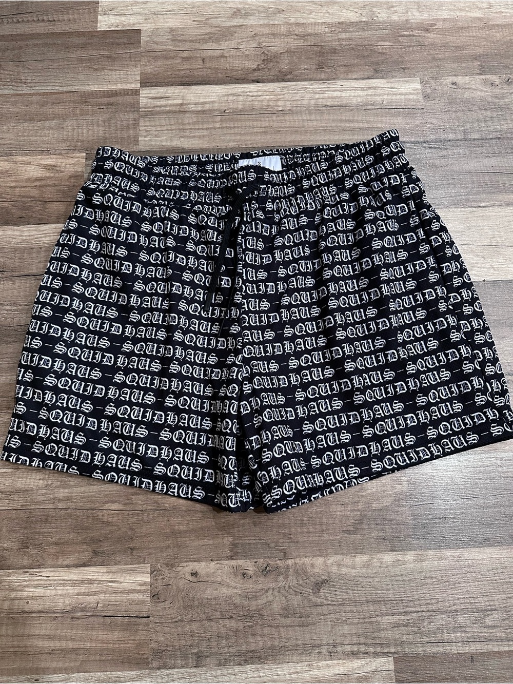 Squidhaus Men's Black and White Squidhaus Text Print
